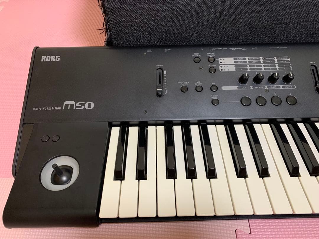KORG M50-73 鍵 - メルカリ