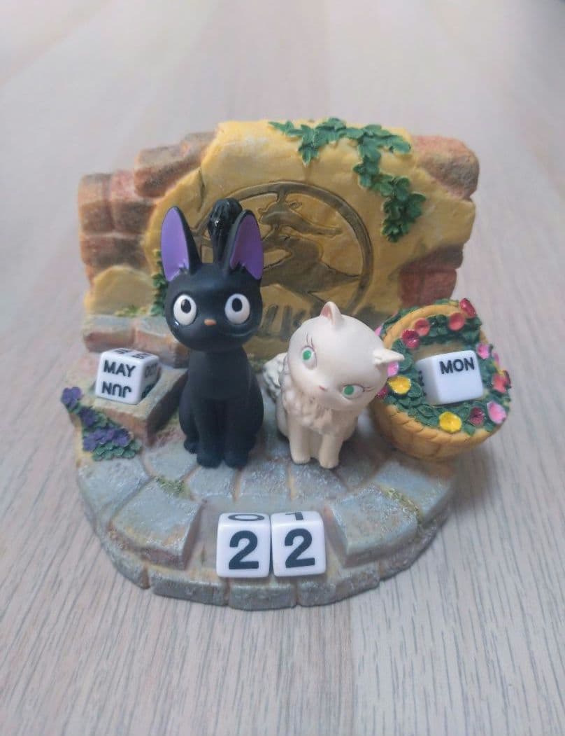 魔女の宅急便』ジジ＆リリー 万年カレンダー - メルカリ