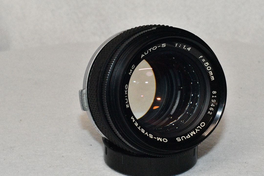 お値引き中《動作品》OLYMPUS OM-1+標準レンズ a0422