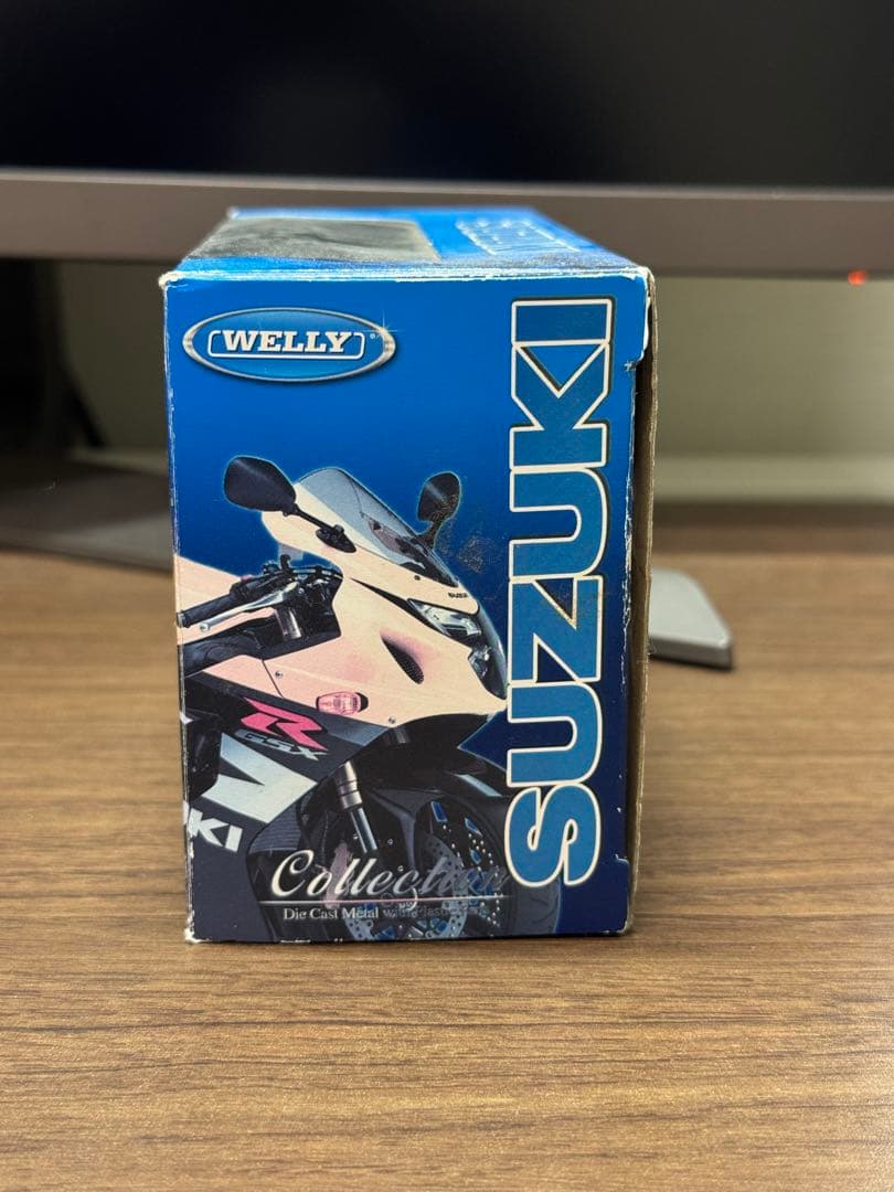 超激レア Suzuki 1:18 HAYABUSA 隼 鈴鹿サーキットモデル - メルカリ