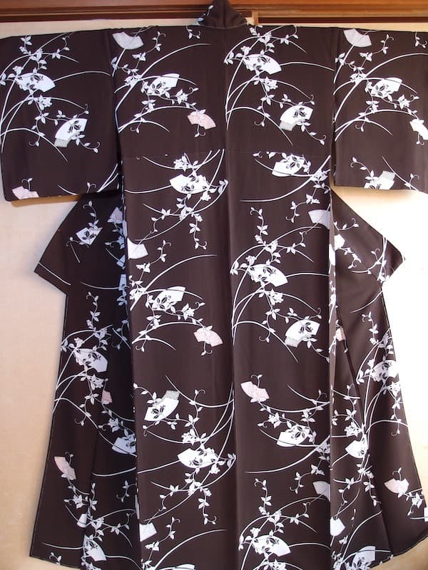 未使用 染め小紋（流れるような蔓葉文）裄68 正絹美品