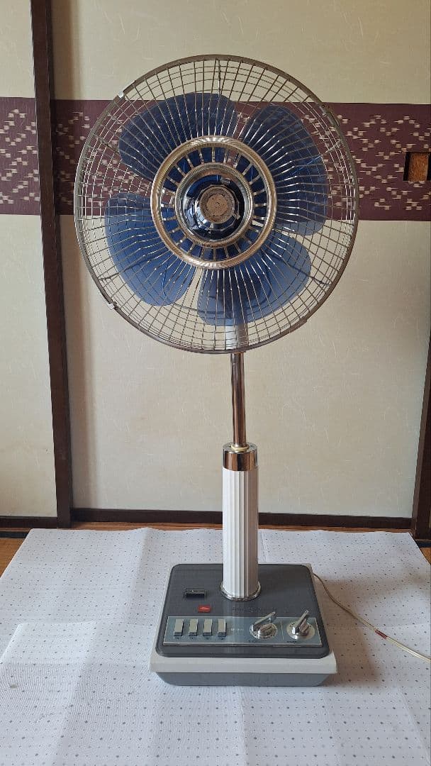 【お値下】値下げ依頼歓迎 東芝 扇風機 SF-30M 昭和レトロ 出品一時停止予定】値下げ依頼歓迎 東芝 扇風機 SF-30M 昭和レトロ