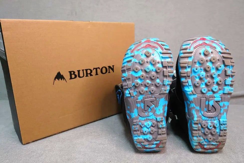 Burton Grom Boa 子ども用スノーボードブーツ 17.5cm