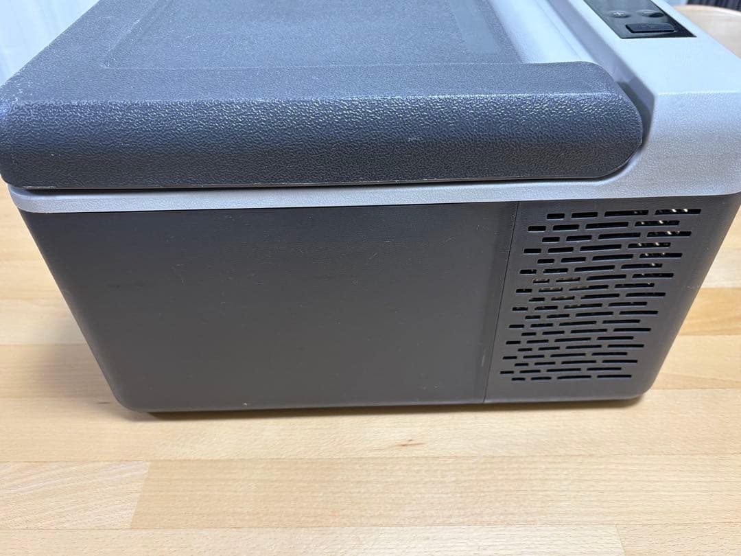 ポータブル冷蔵庫 9L -20°C〜20°C