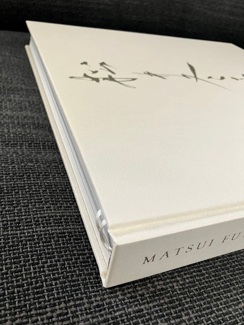 絶版本】 松井冬子 画集 豪華特装版サイン入り MATSUI FUYUKO - メルカリ