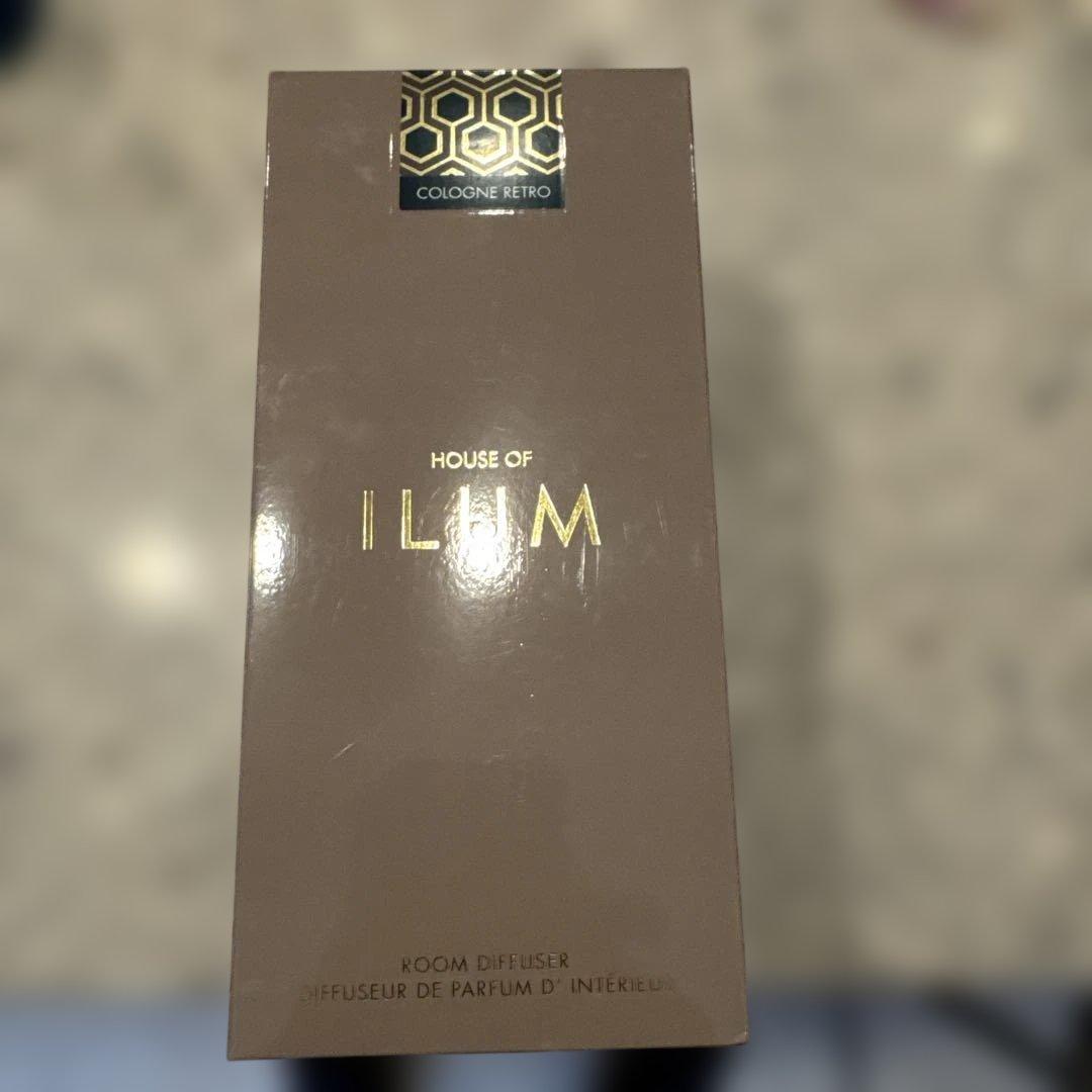 ＩＬＵＭ　ディフューザー　５００ｍＬ（スティック付）　ＣＯＬＯＧＮＥ　ＲＥＴＲＯ Amazon.co.jp: ILUM スタンダードディフューザー COLOGNE RETRO 500mL