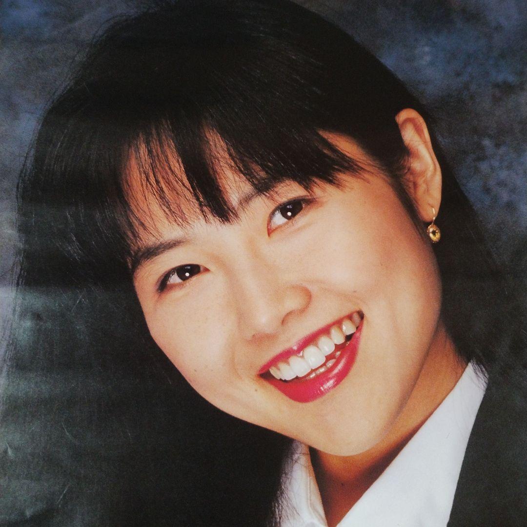 飯島真理 B2ポスター(9thアルバム「Believe」特典) - メルカリ