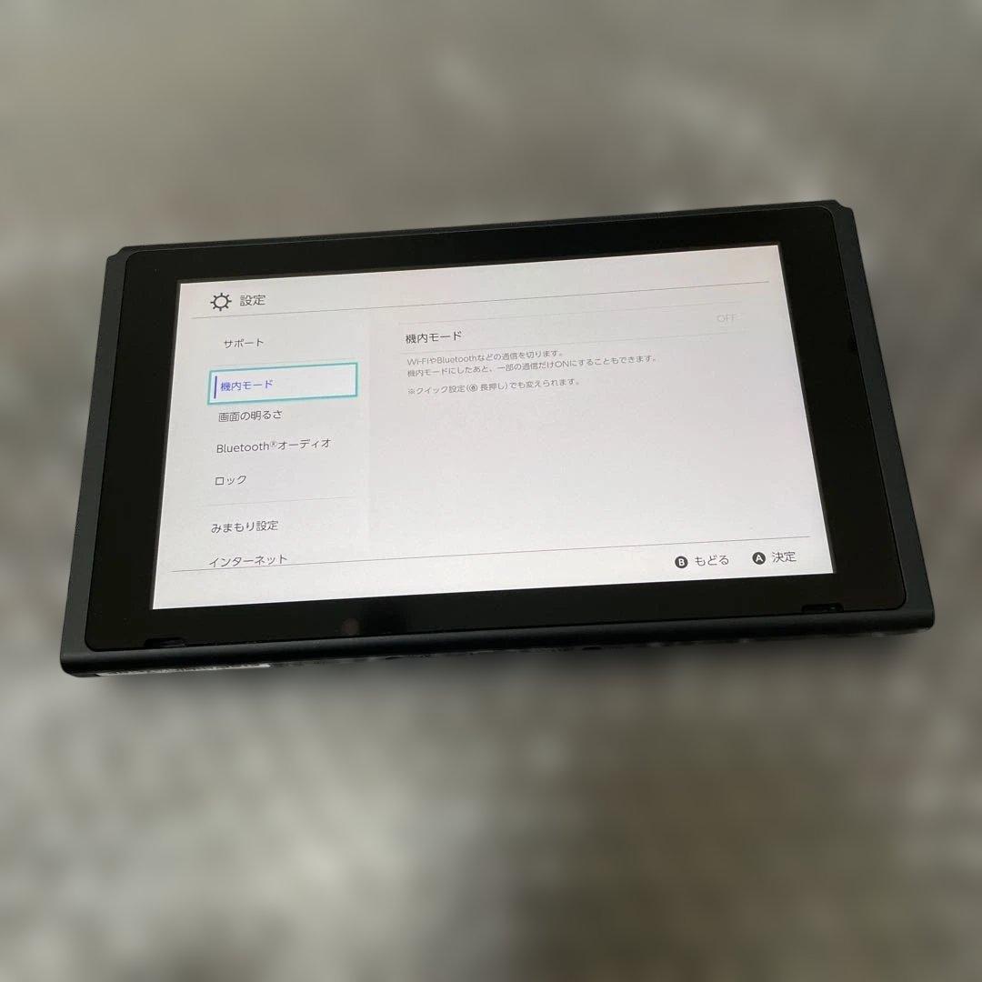 Nintendo Switch本体のみ（2021年製・バッテリー強化版）の通販はau