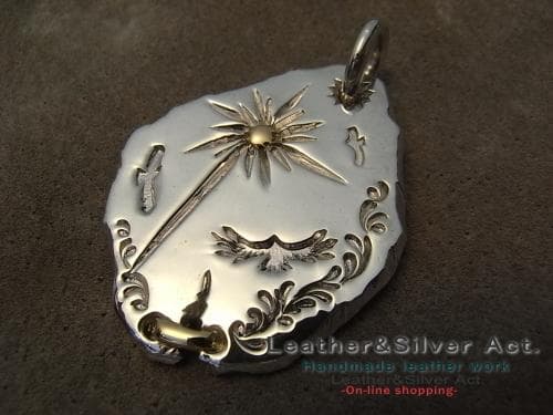 1点物　イーグルネックレス 手彫り　ハンドメイド　ネックレス　ｋ18　かまし 手彫りフェザー刻印 イーグルフェザー彫りペンダントトップ シルバー