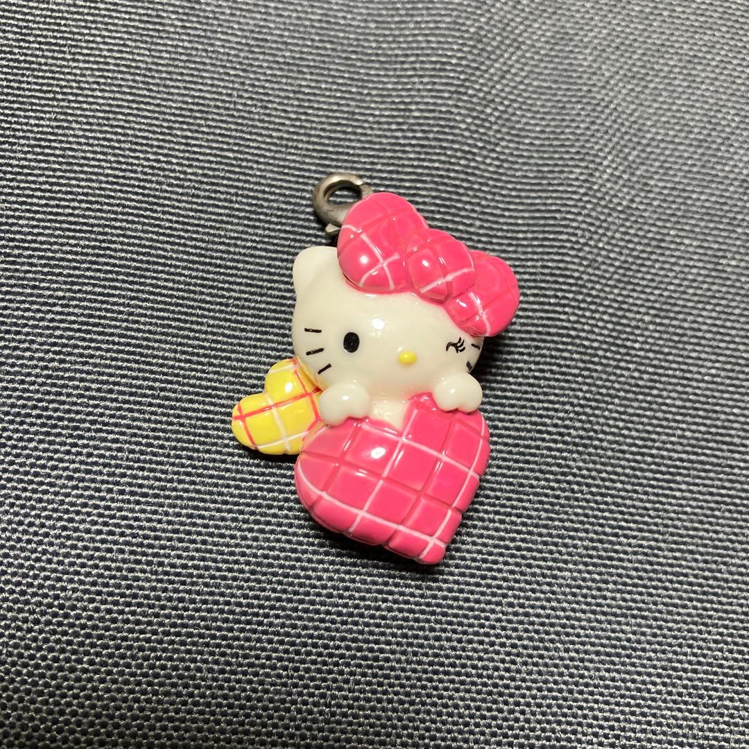 パーツクラブ　キティ　リボンハート ハローキティ リボンチャーム サンリオ パーツクラブ ハンドメイド素材