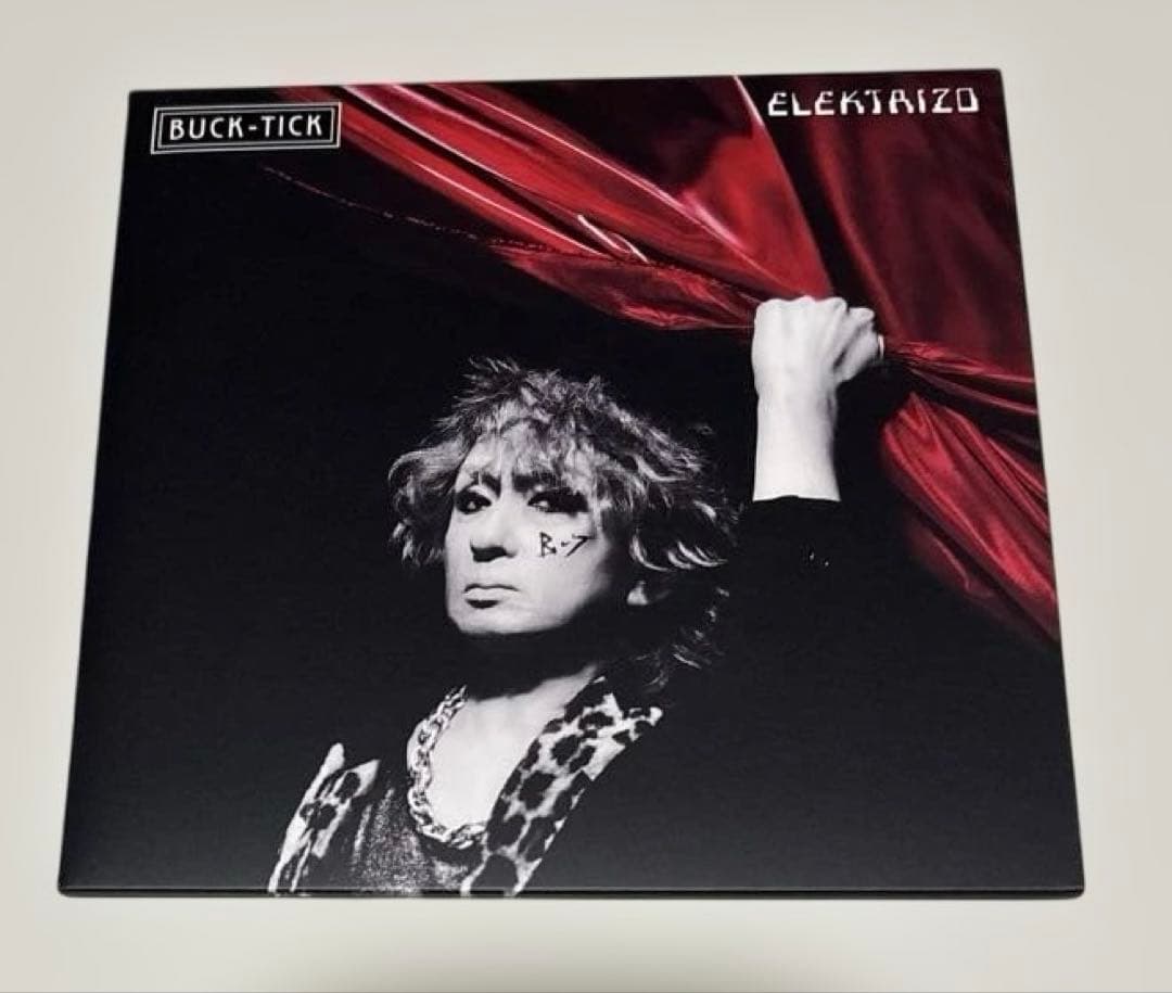 BUCK-TICK CATALOGUE THE BEST 完全生産限定盤 美品 - メルカリ