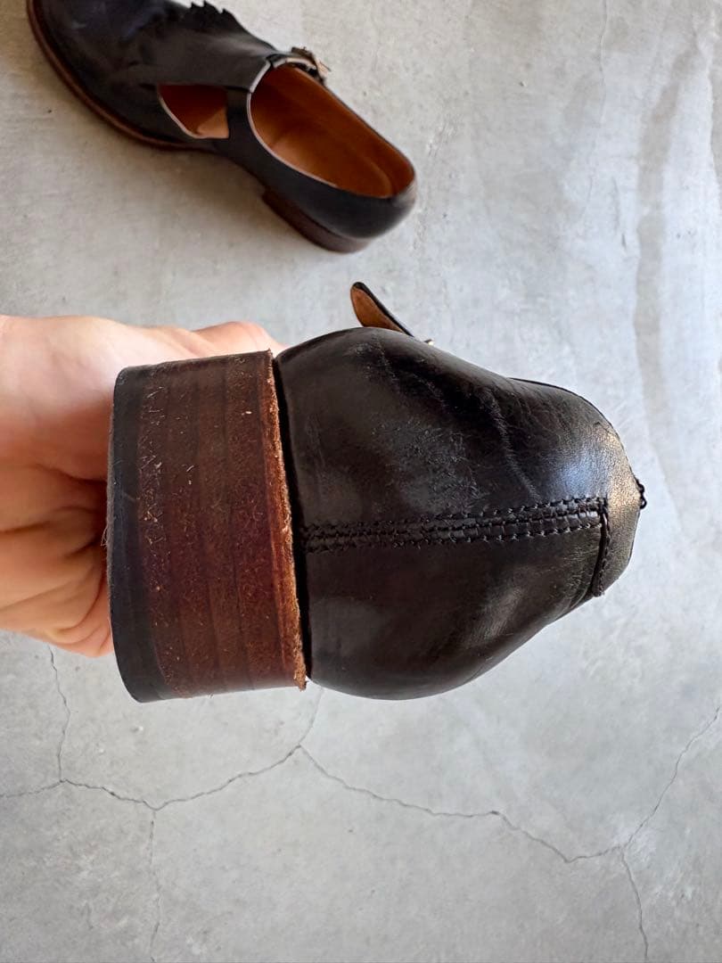 forme Tストラップ タッセル付き　23.5cm