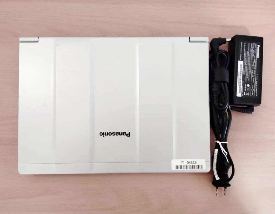 使用650時間 CF-SV1 第11代i5/16GB/256GB/office② - メルカリ