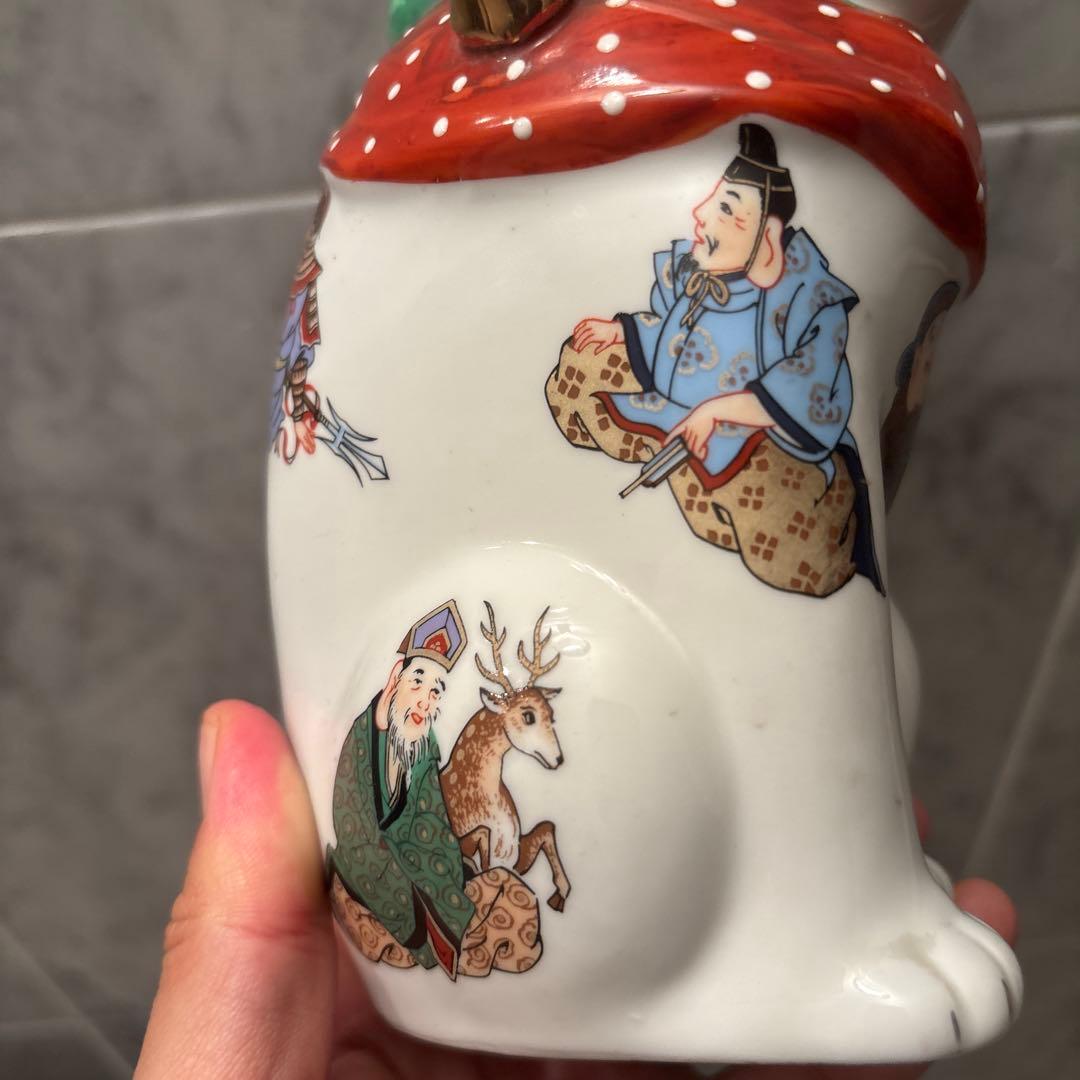 ヴィンテージ縁起の良い七福神が描かれ、可愛らしい瞳の招き猫 | 激安