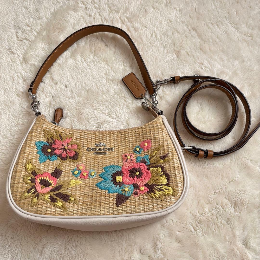【極美品】 COACH 2way ハンドバッグ フローラル テリ 1330 COACH OUTLET｜【公式】テリ ショルダー バッグ・フローラル プリント
