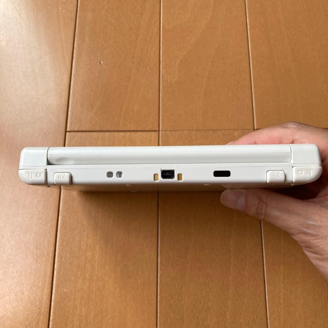 美品】Newニンテンドー3DS LL パールホワイト 任天堂ACアダプター付き