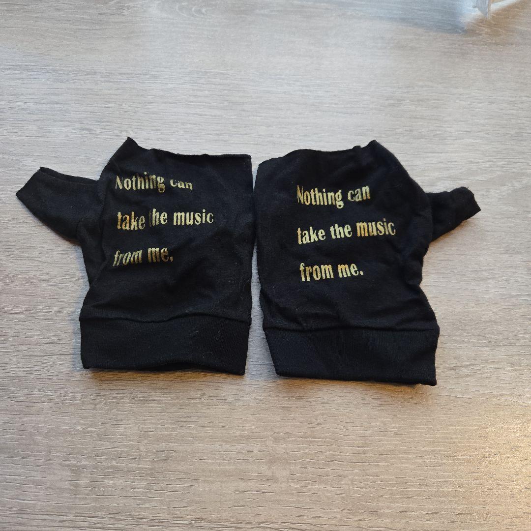 UVERworld 初代再販グローブ - メルカリ