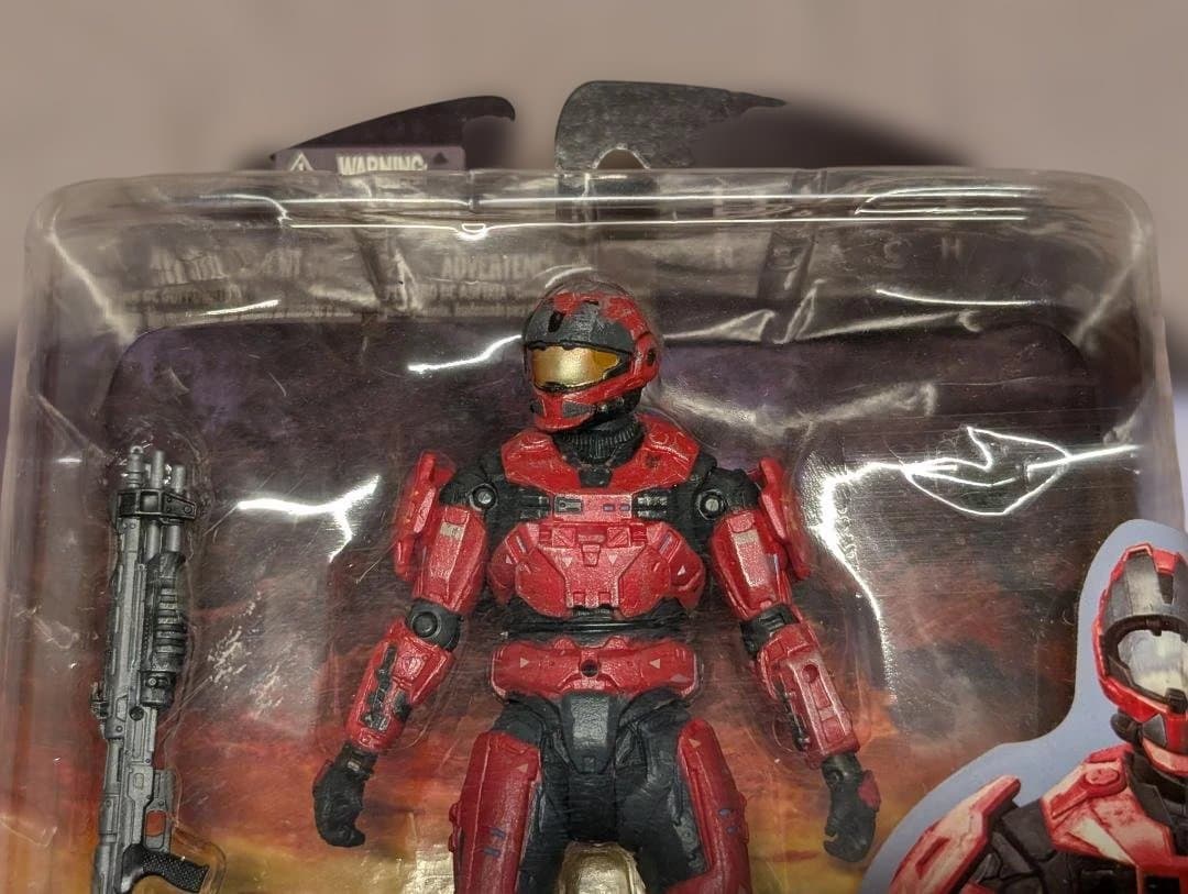 Halo Reach CQC 赤 マクファーレントイズ フィギュア - メルカリ