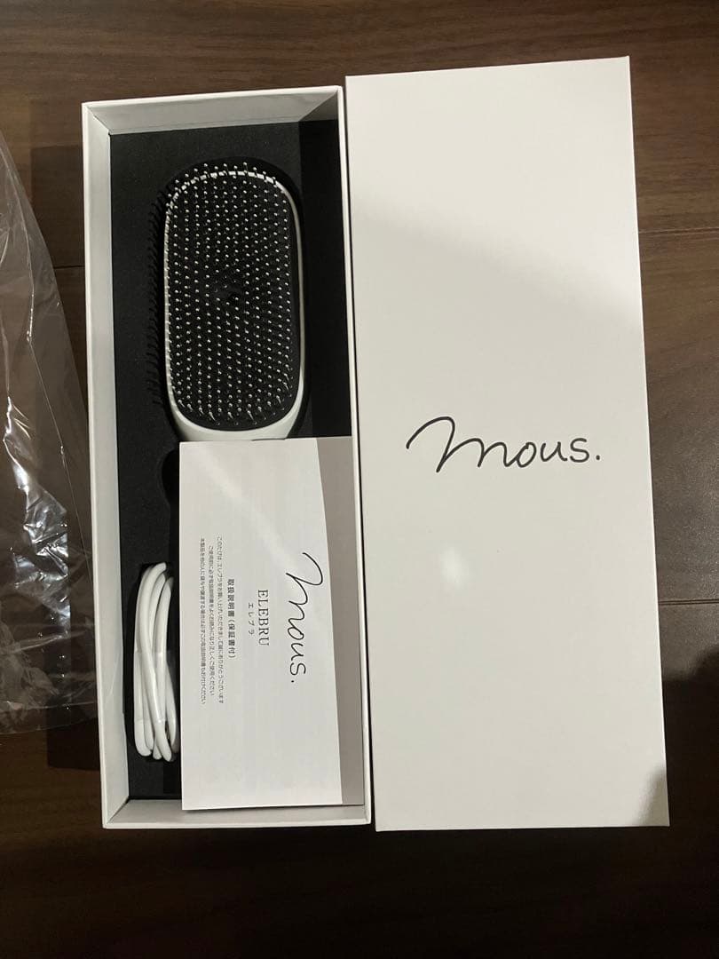 エレブラ モウズ ELEBRU mous ヘアブラシ スカルプ EMS