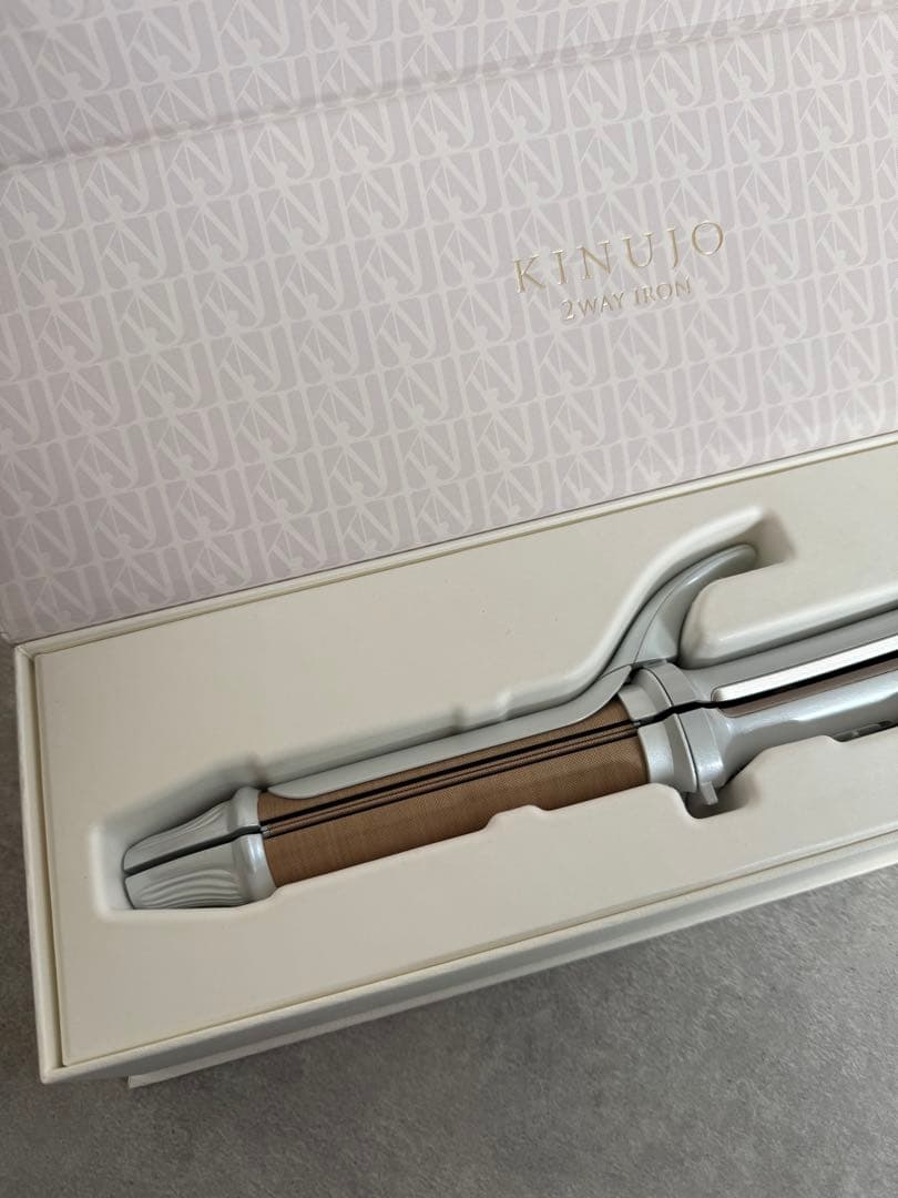未使用　26mm KINUJO 2WAY IRON 絹女 送料無料】KINUJO 2WAY IRON 絹女 2WAY ヘアアイロン 【海外対応