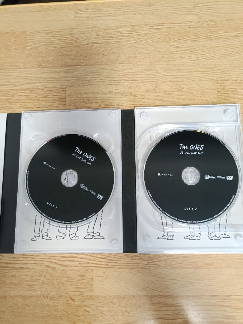 V6/LIVE TOUR 2017 The ONES〈初回盤B・3枚組〉 - メルカリ