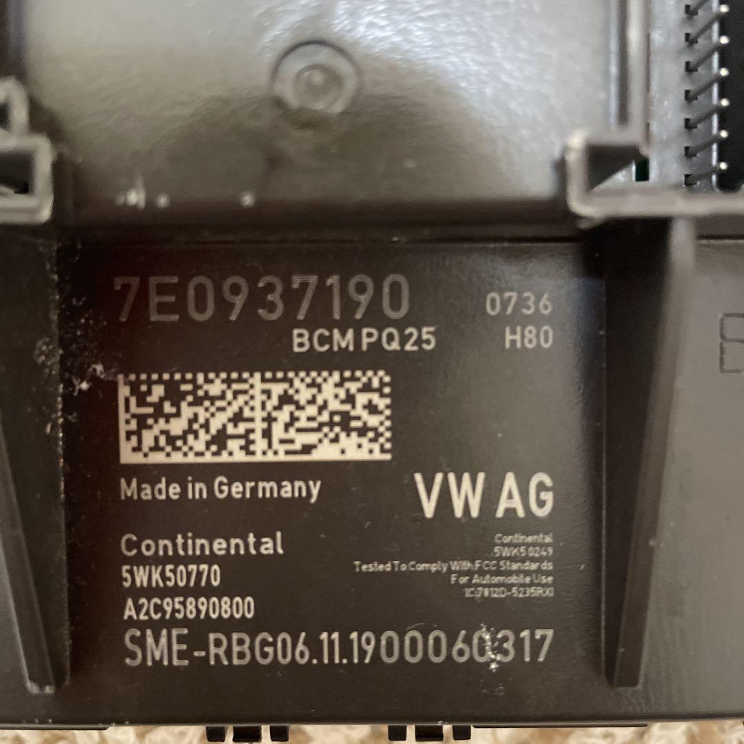 フォルクスワーゲン ザ・ビートル オンボードECU - メルカリ