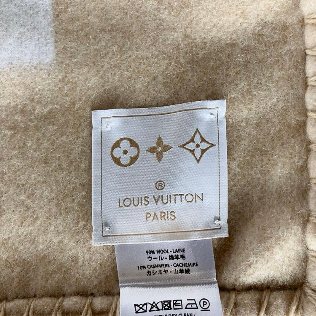 衛*也様 日焼け跡あり○ルイヴィトン ブランケット ベイビープレッド