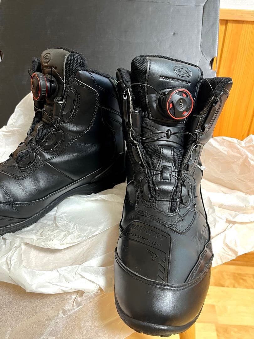 クシタニ　KUSHITANI BOAダイヤル式シューズ　美品　26.5cm