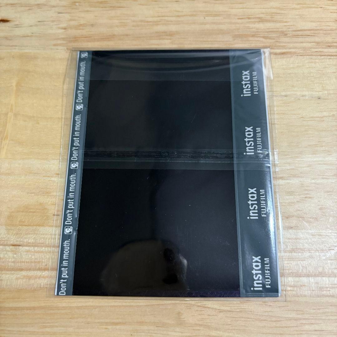 LOVE イコラブ 野口衣織 チェキ 直筆サイン入り - メルカリ