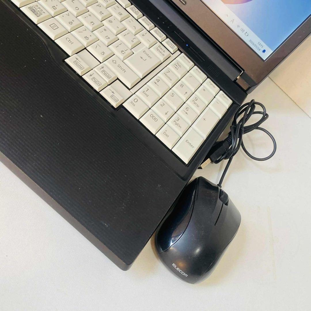 T16 Fujitsuノートパソコンi5 SSD高速Windows11オフィス付 - メルカリ