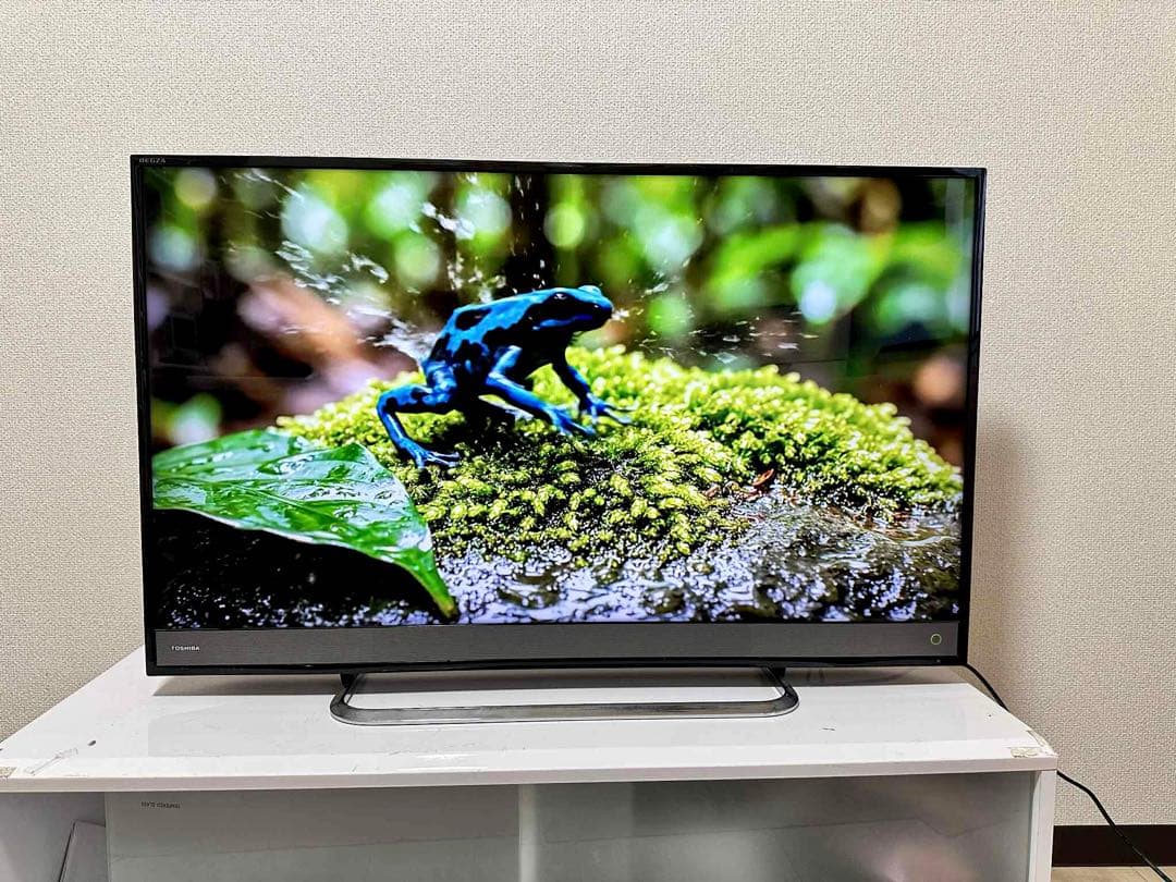 4K REGZA／Netflix、YouTube】東芝 40型液晶テレビ - メルカリ