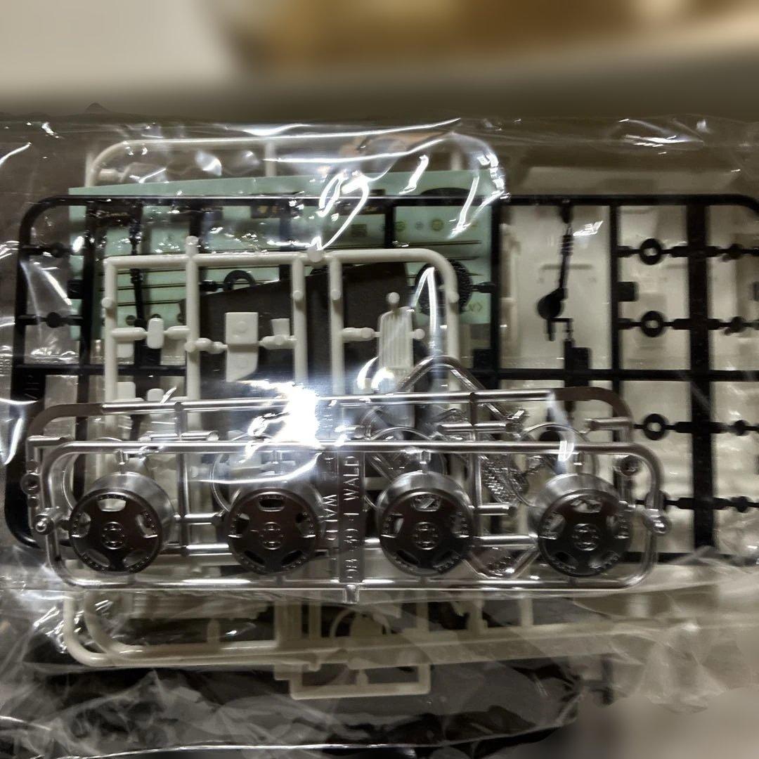 青島Cima VIP Car 1/24 スケール絶版 - メルカリ