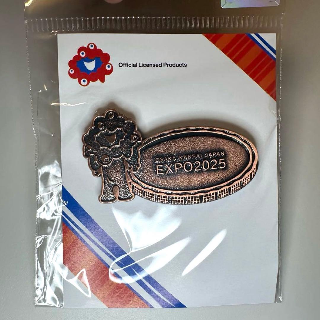 大阪万博】ミャクミャク大屋根リング ピンバッジ ブロンズ - メルカリ