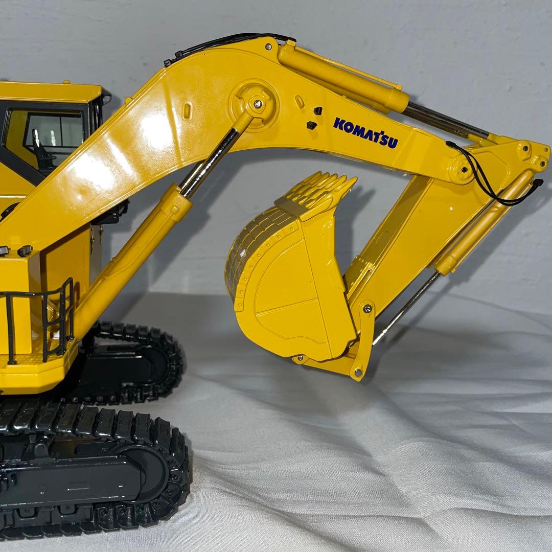 現状品】コマツ建機 PC2000-8 バケット仕様 1/50 - メルカリ