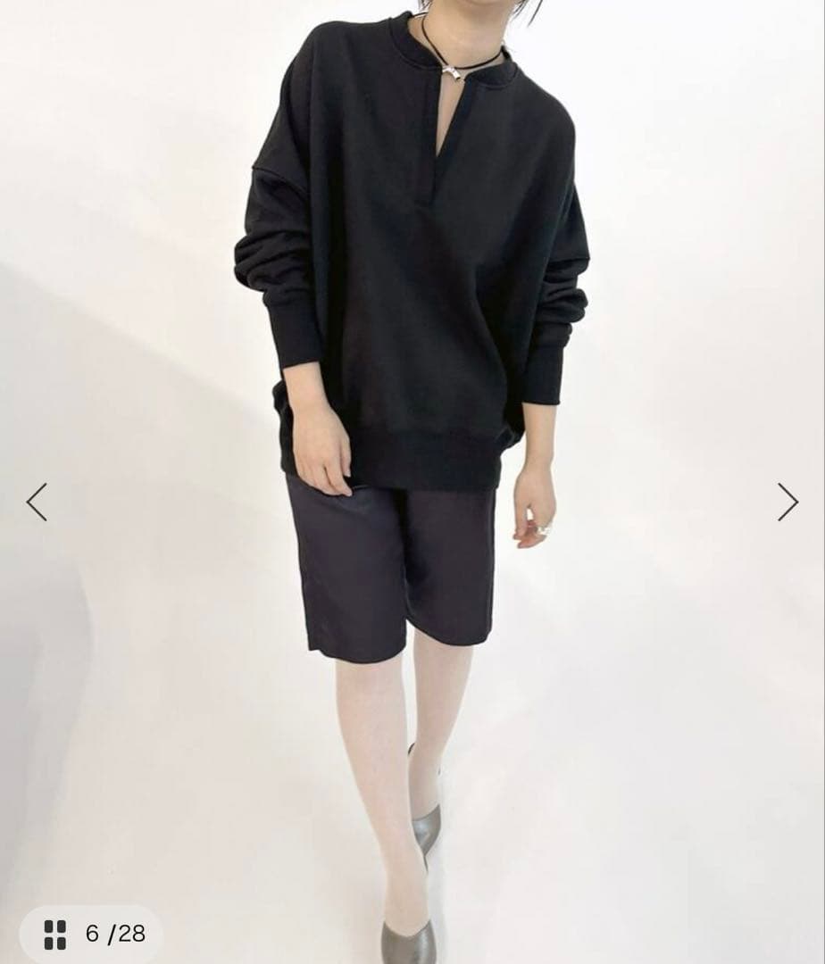 EDIT. FOR LULU別注】Hella ヘラ キーネックスウェット 黒