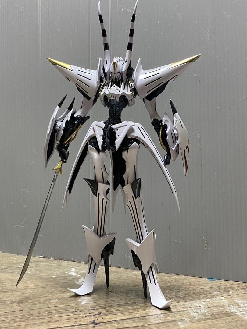 FSS ボークスSAV1/100ファントム ナイアス・ブリュンヒルデ騎 完成品