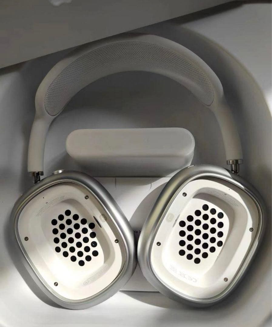 Apple AirPods Max ワイヤレスヘッドホン シルバー - メルカリ