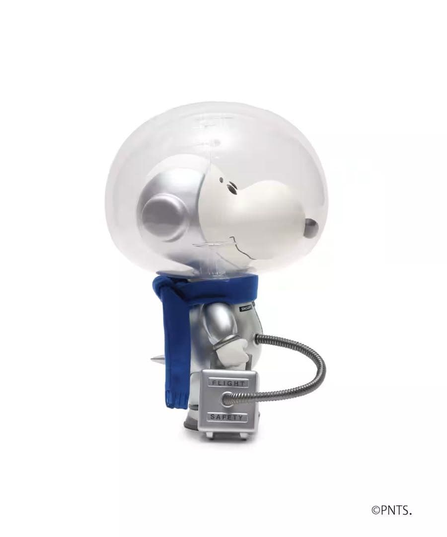 atmos限定150体 SNOOPY (SILVER SPACESUIT) - メルカリ