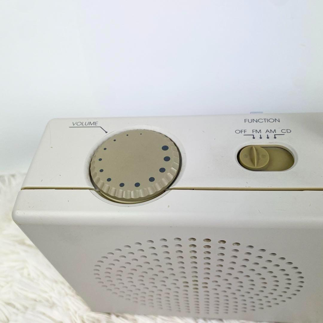 無印良品 CDラジオプレイヤー SL-PH70R-W 西堀晋デザイン - メルカリ