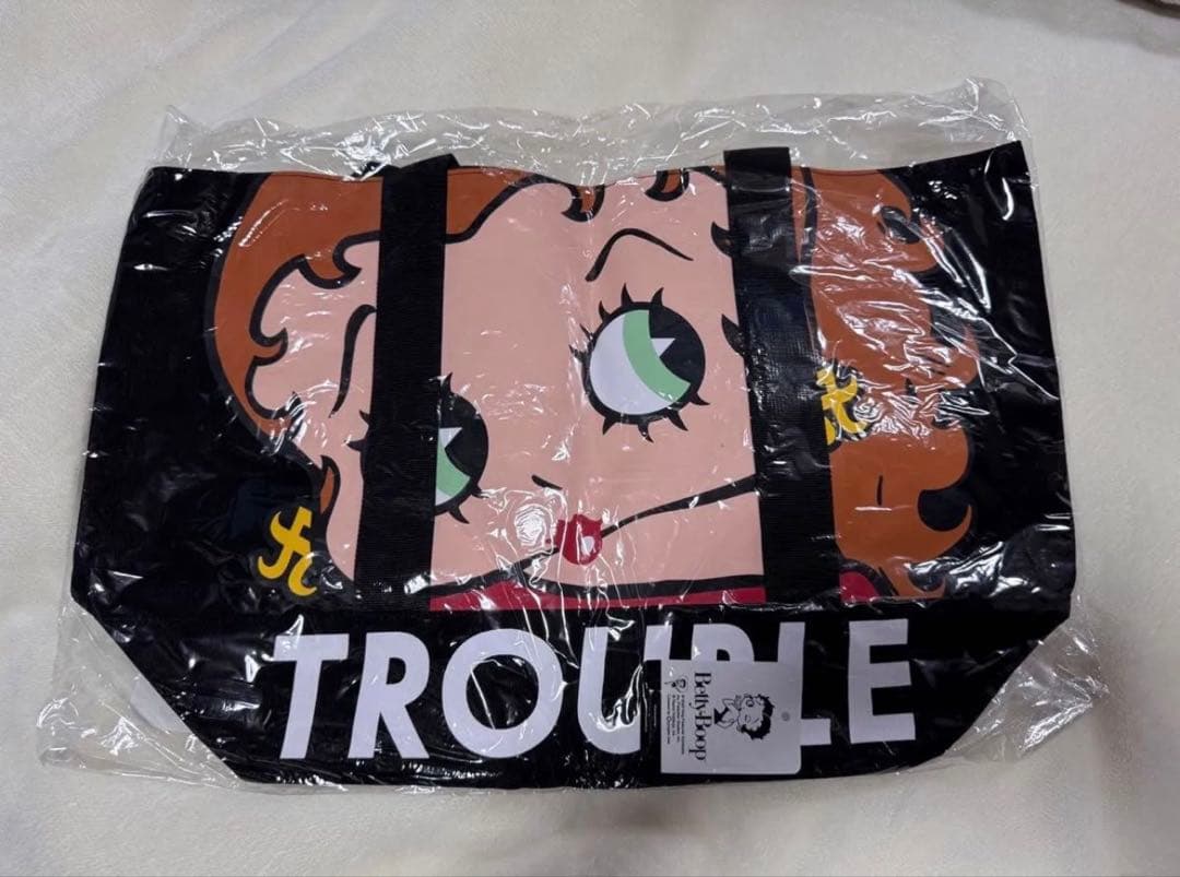 浜崎あゆみ Trouble TOURグッズ - メルカリ