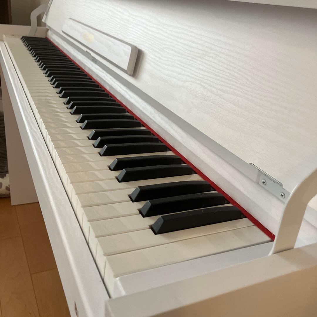 断捨離様へ【美品】IKTMI ホワイト電子ピアノ 128リズム搭載 - メルカリ