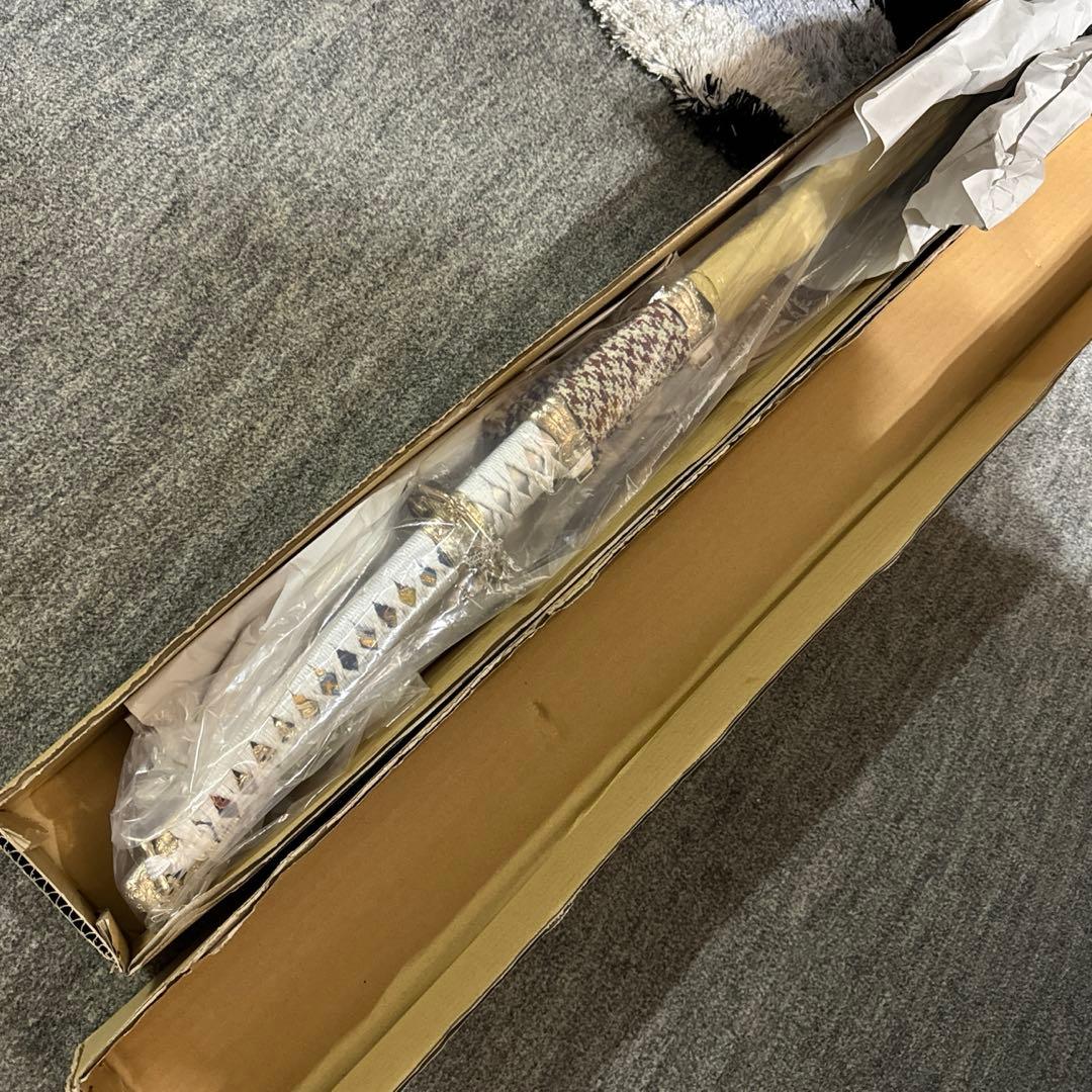 鶴丸国永 受注生産 模造刀 三條小鍛冶宗近 コスプレ 完全予約受注生産】模造刀・鶴丸国永 の製作・販売を致します。 こちら