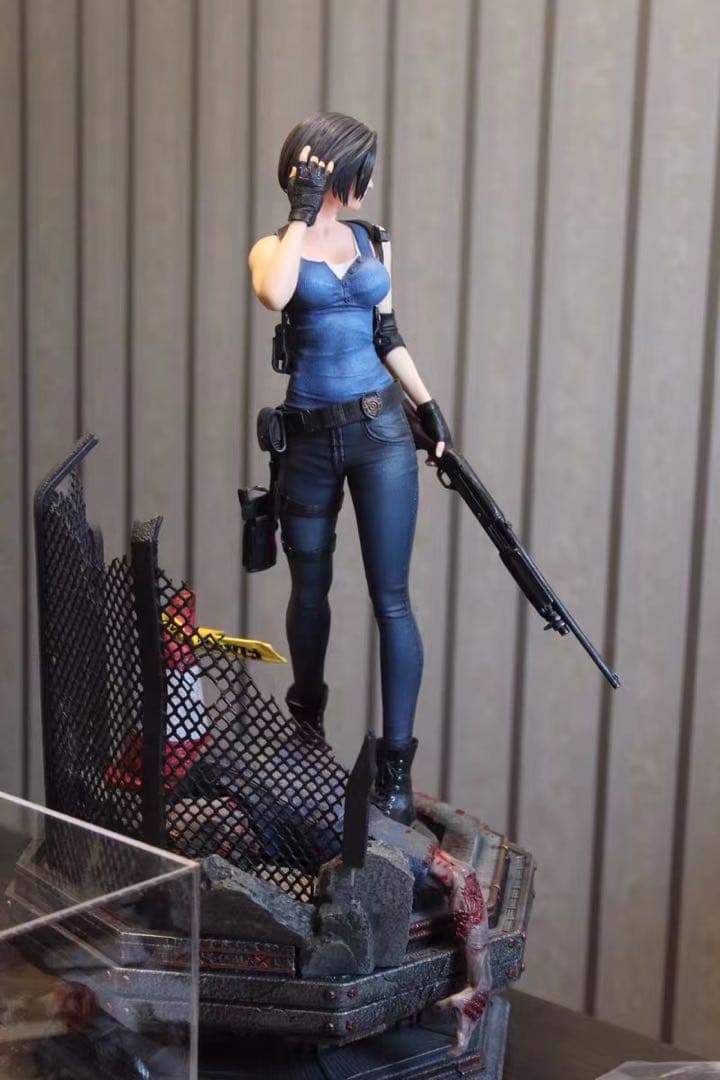 バイオハザード ジル・バレンタイン ガレージキット ガレキ スタチュー