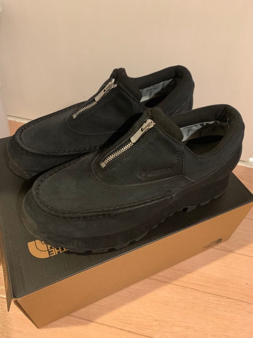 ノースフェイス ホーンドジップモカシンゴアテックス26cmブラック美品