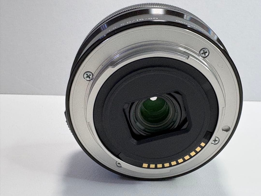 E 3.5-5.6/PZ 16-50 OSS ズームレンズ