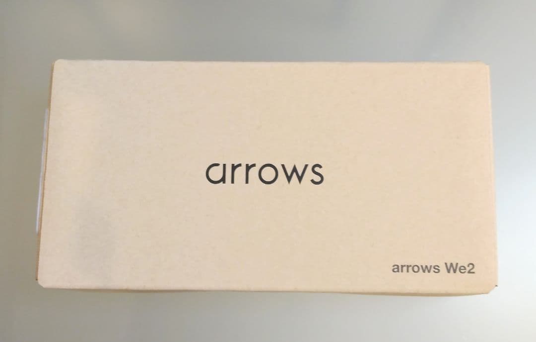 ✨新品✨arrows We2 ライトオレンジ スマホ本体 ❤️スマホカバー付き Amazon | arrows We2 M07 (ライトオレンジ) 【正規代理店】SIMフリー