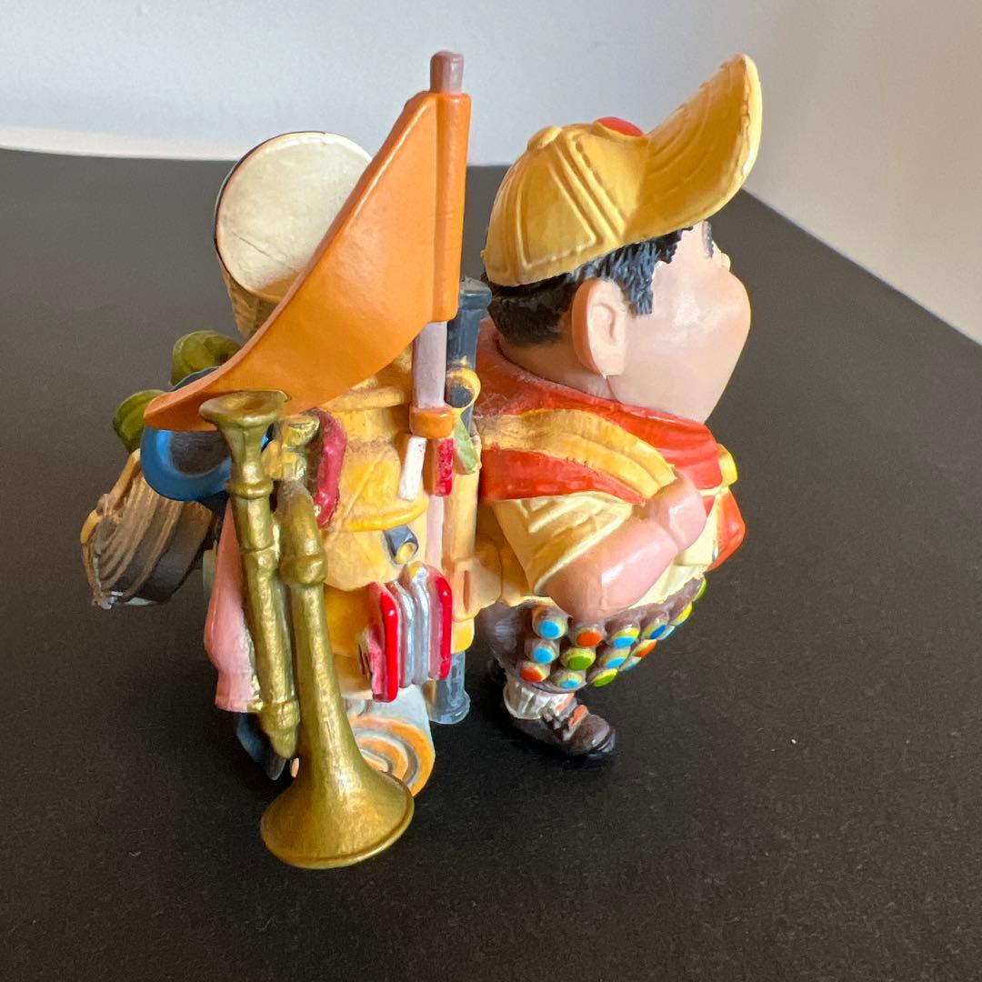 カールじいさんの空飛ぶ家』 ラッセル フィギュア - メルカリ