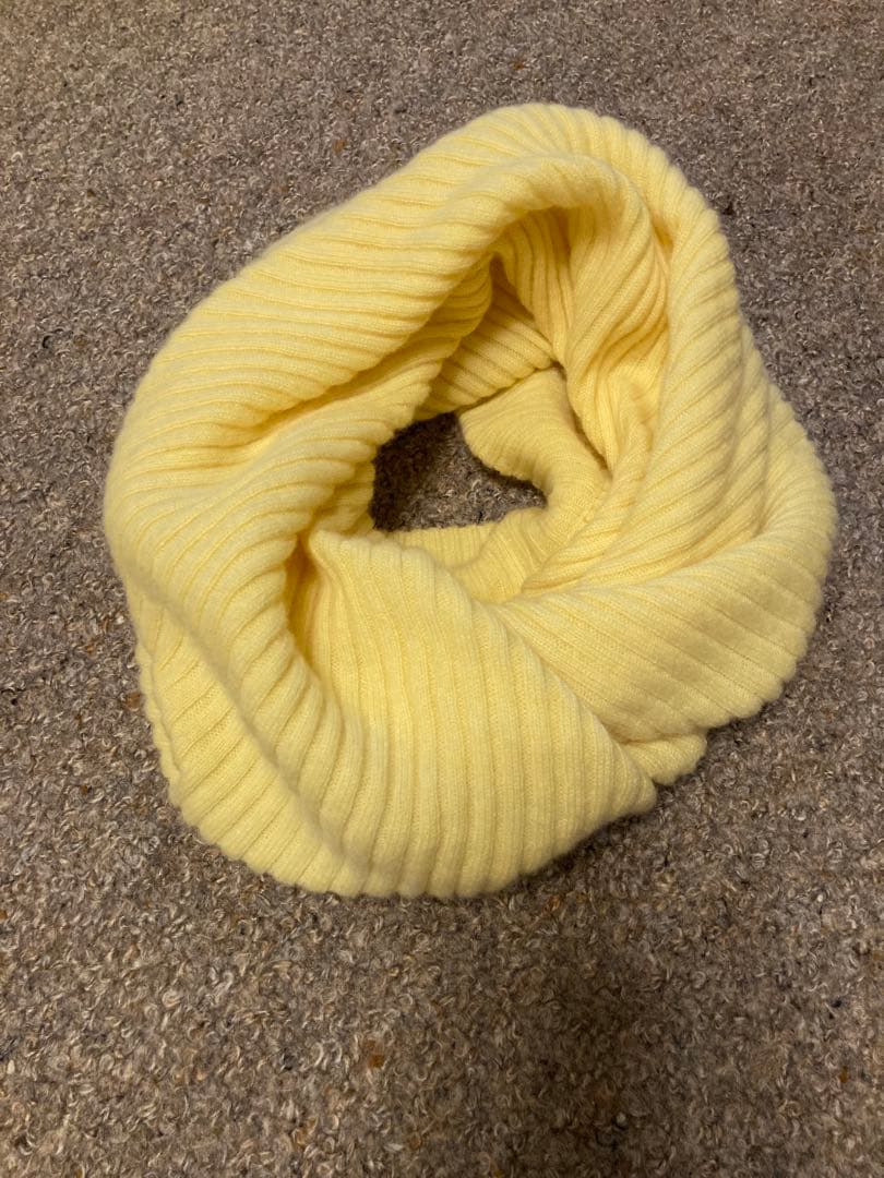 フォーガル　カシミアスヌード フォーガル カシミアスヌード - メルカリ