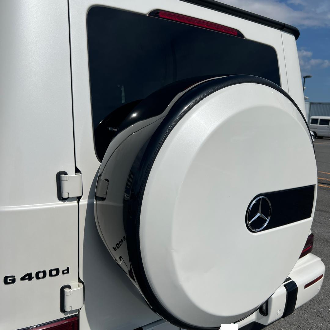 現行 Gクラス 純正 スペアタイヤ カバー ホワイト ベンツ W463A - メルカリ