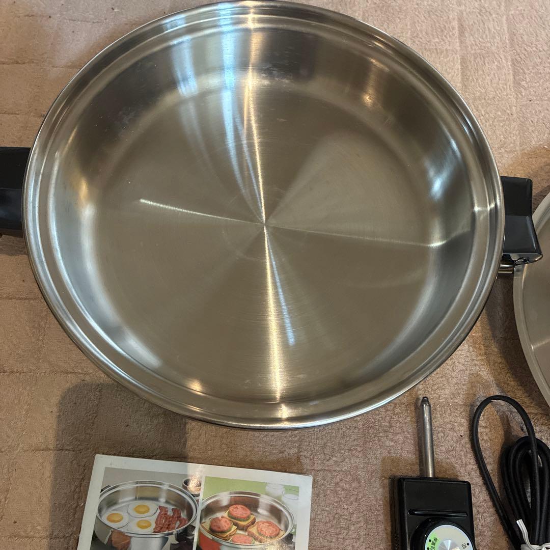 クイーンズコレクション@電気フライパンqueens collection 未使用